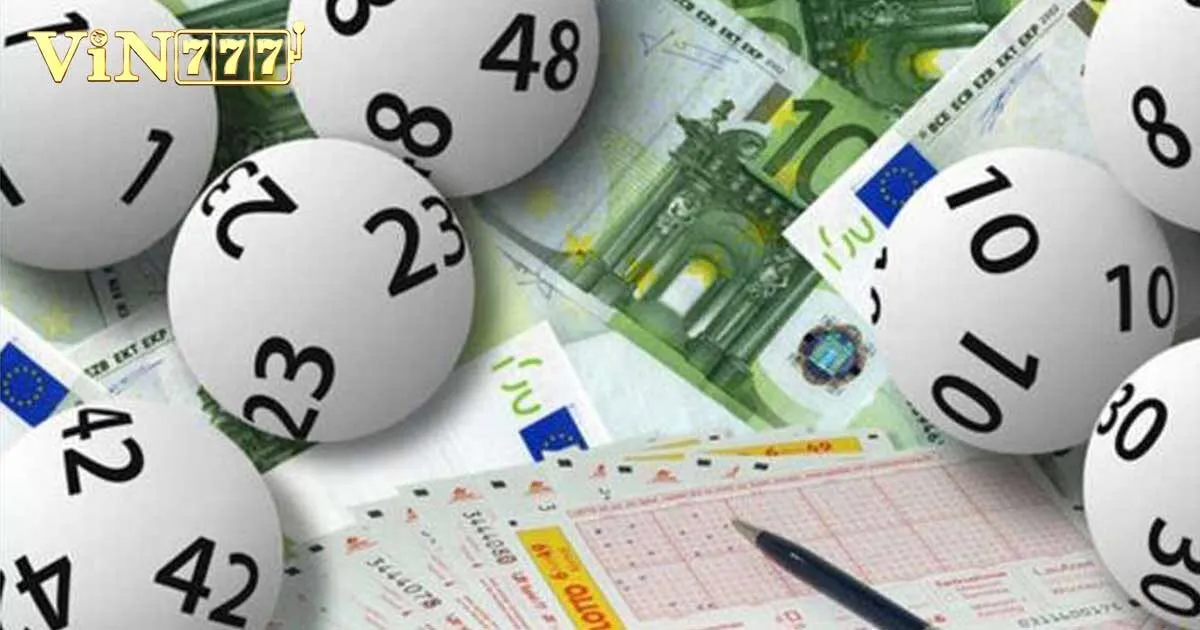 Lau dọn ban thần, khấn cầu các cụ phù hộ